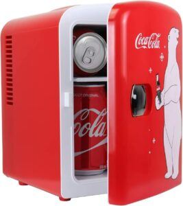 最好的便携式迷你冰箱：Coca-Cola 4L Portable Cooler