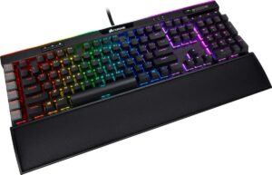 海盗船 K95 RGB 白金 XT 最好的游戏机械键盘